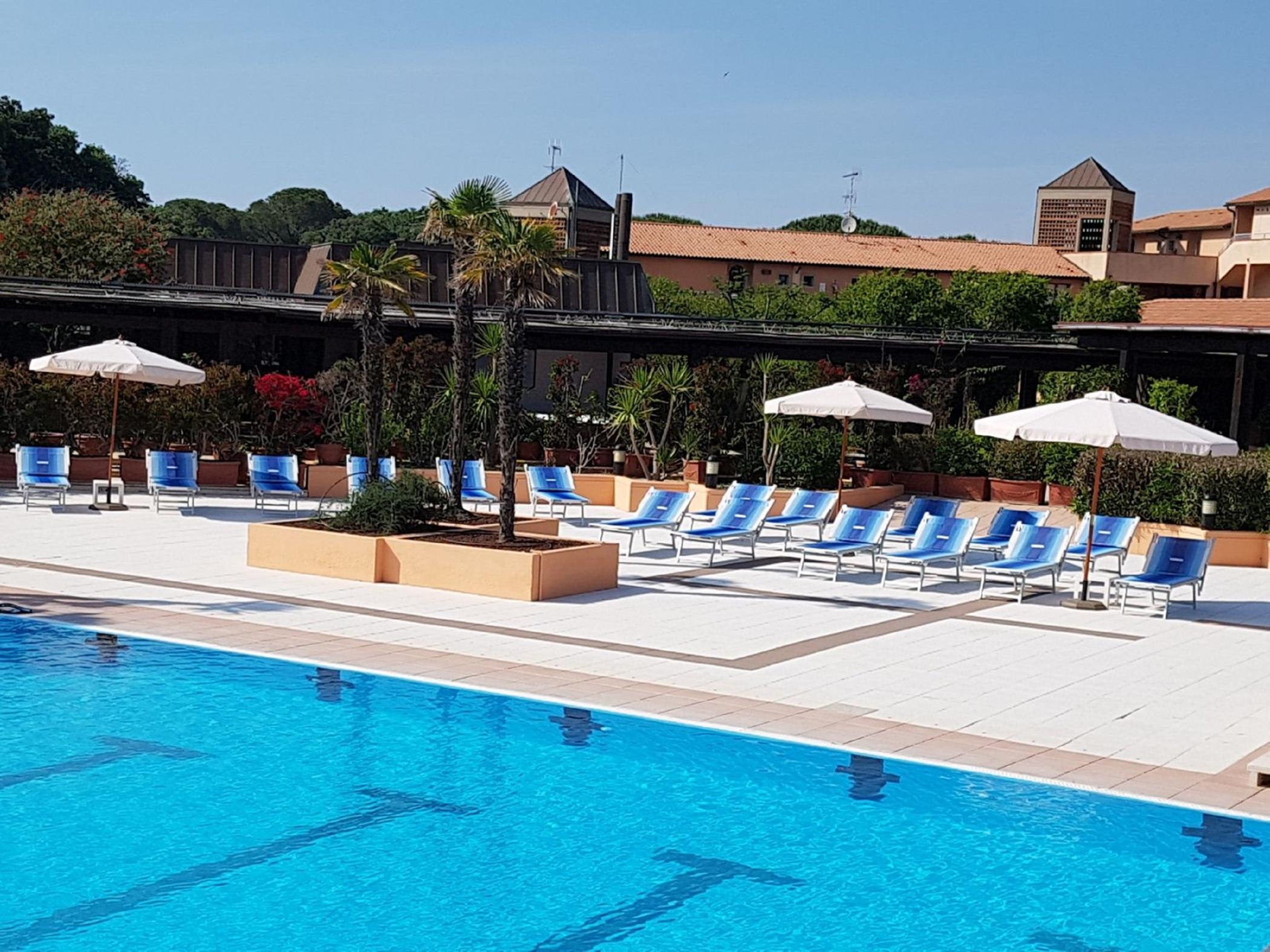 Garden Toscana Resort San Vincenzo Exteriör bild