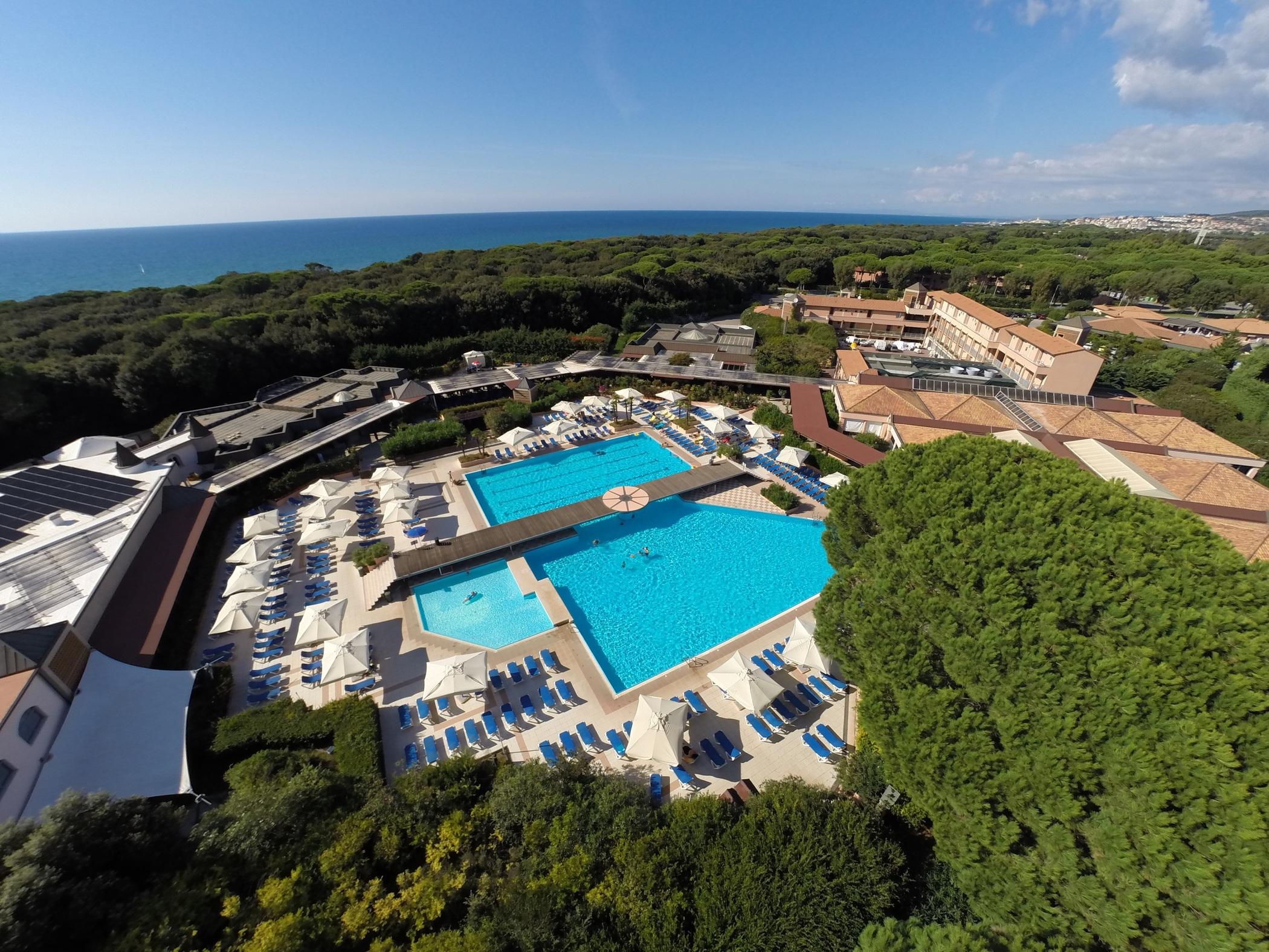 Garden Toscana Resort San Vincenzo Exteriör bild